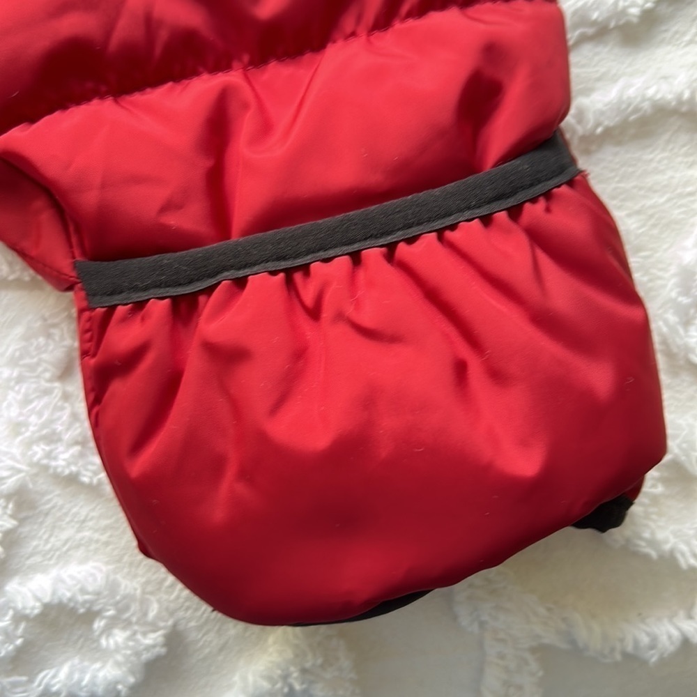 NWT Jordan Infant onesie puffer snowsuit. Cute little coat, red and black, 6 M. - Picture 7 of 9
